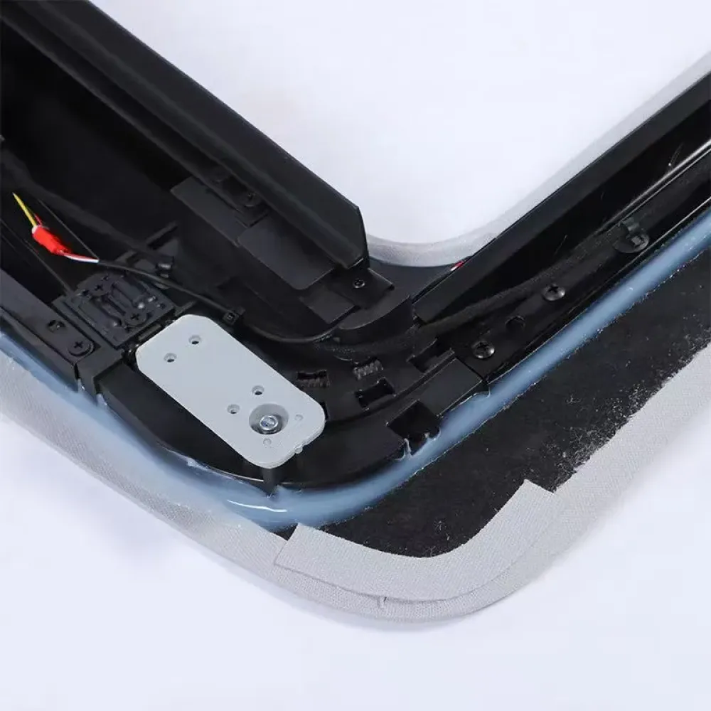 Voice-Controlled Retractable Electric Sunshade for Revamped Tesla Model Y
