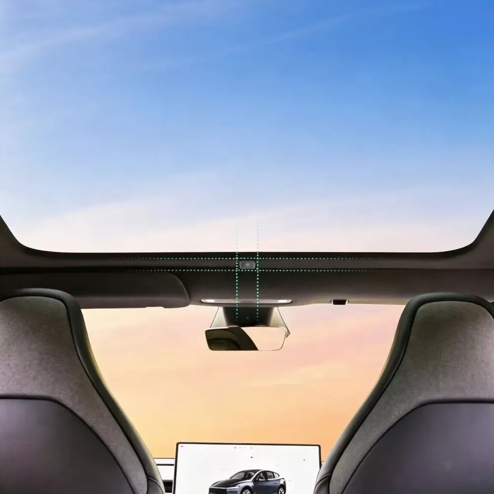 Voice-Controlled Retractable Electric Sunshade for Tesla Model 3